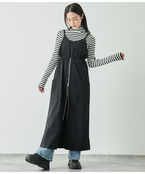 ANAP(アナップ)の「フロントジップミリタリーキャミワンピース(ワンピース・レディース・ブラック/グレイッシュベージュ・FREE)」の16枚目の写真
