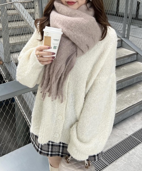 INGNI（イング）の「マシュマロストール（ストール/ショール・レディース・モカ/ラベンダー/グレー/ピンク/サックスブルー/オフホワイト・ONE SIZE）」の15枚目の写真