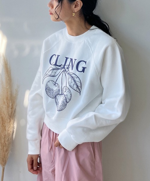 AS KNOW AS plus（アズノゥアズプラス）の「☆さくらんぼプリントラグランスウェットプルオーバー（スウェット・レディース・ブラウン/ネイビー/オフホワイト・FREE）」の8枚目の写真