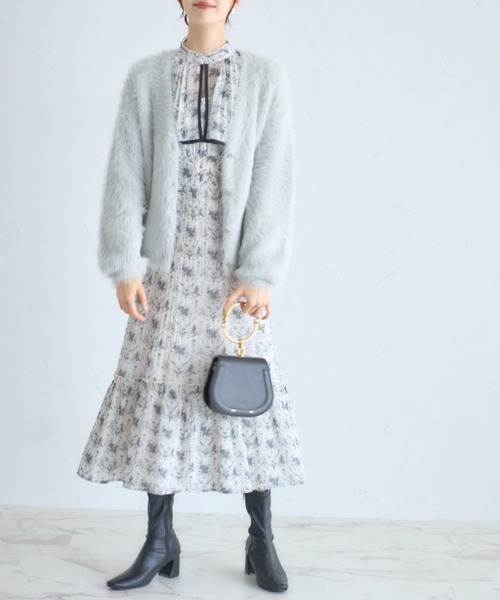 tocco closet（トッコ　クローゼット）の「ロングシャギーニットカーディガン（カーディガン/ボレロ・レディース・ピンクベージュ/グレー系その他/オフホワイト・M）」の14枚目の写真