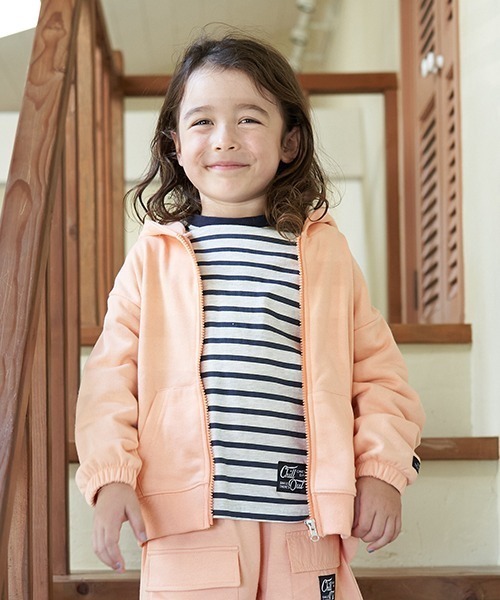 b・ROOM(ビールーム)の「【万能アイテム】ドロップシンプルジップパーカ(パーカー・キッズ・ピンク/サックスブルー/ベージュ/オレンジ/ネイビー/ミント/オートミール・150cm/110cm/120cm/100cm/140cm/130cm)」の7枚目の写真