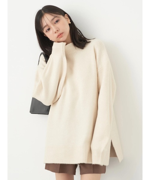 earth music&ecology（アースミュージックアンドエコロジー）の「FLUFFYハイネックチュニック（チュニック・レディース・グレー系その他/ブラック/ブルーグリーン/パープル/アイボリー・FREE）」の6枚目の写真
