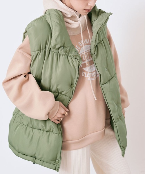 kirakiraShop(キラキラショップ)の「ファイバー ダウン オーバー ベスト(ダウンベスト・レディース・ライトグリーン/アイボリー/ピンク/ブルー/ベージュ・M)」の2枚目の写真