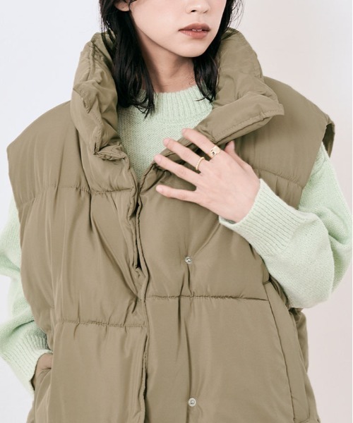 kirakiraShop(キラキラショップ)の「ファイバー ダウン オーバー ベスト(ダウンベスト・レディース・ライトグリーン/アイボリー/ピンク/ブルー/ベージュ・M)」の6枚目の写真