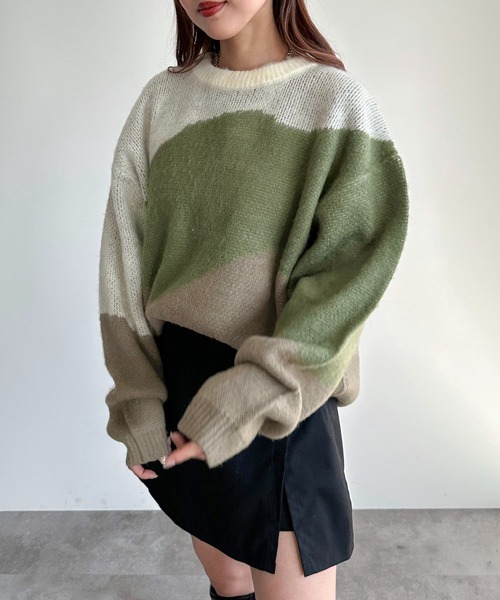 apres jour mignon（アプレジュールミニョン）の「3カラーニットプルオーバー【ZOZOTOWN限定アイテム】（ニット/セーター・レディース・グリーン系その他/パープル系その他/ピンク系その他・フリー/X-LARGE）」の4枚目の写真