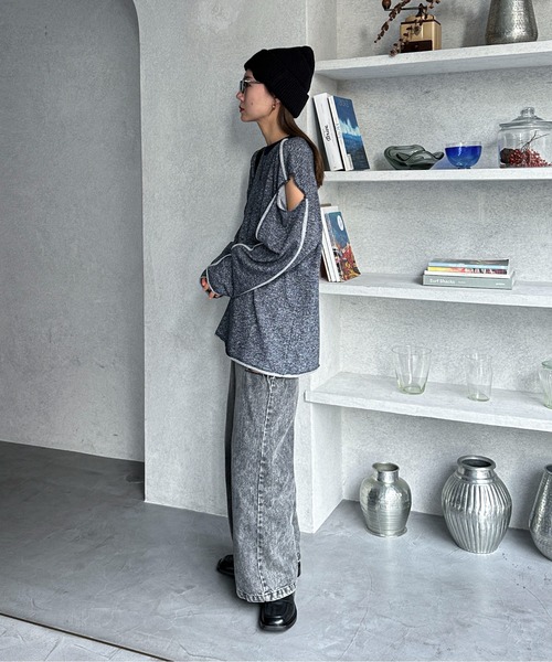 feepur（フェピュール）の「アームスリットルーズラメスウェット（スウェット・レディース・グレー/ベージュ/ネイビー・MEDIUM）」の9枚目の写真