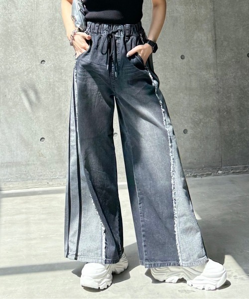 完売PAGEBOY デニムセットアップ　グリーン PAGEBOY（ページボーイ）の「カラーデニムセットアップ