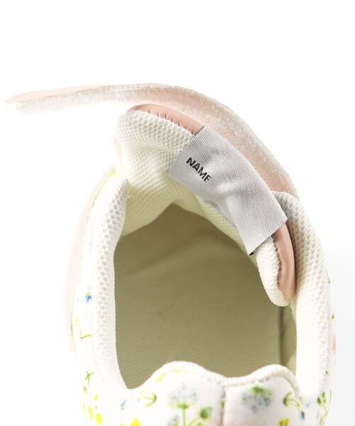 BRANSHES（ブランシェス）の「花柄スニーカー（スニーカー・キッズ・ラベンダー/ピンク・15.0cm/16.0cm/19.0cm/17.0cm/20.0cm/18.0cm/21.0cm）」の11枚目の写真