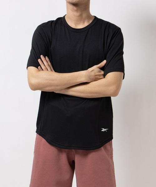 Reebok(リーボック)の「チル Tシャツ / RBK-CHILL+ SS TEE(Tシャツ/カットソー・メンズ・ブラック/ライトグレー/ダークグリーン・LARGE/MEDIUM/SMALL/XX-LARGE/X-LARGE)」の2枚目の写真