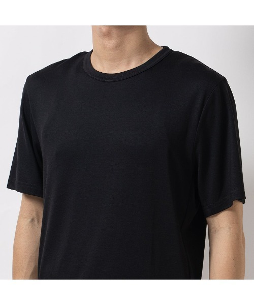 Reebok(リーボック)の「チル Tシャツ / RBK-CHILL+ SS TEE(Tシャツ/カットソー・メンズ・ブラック/ライトグレー/ダークグリーン・LARGE/MEDIUM/SMALL/XX-LARGE/X-LARGE)」の6枚目の写真