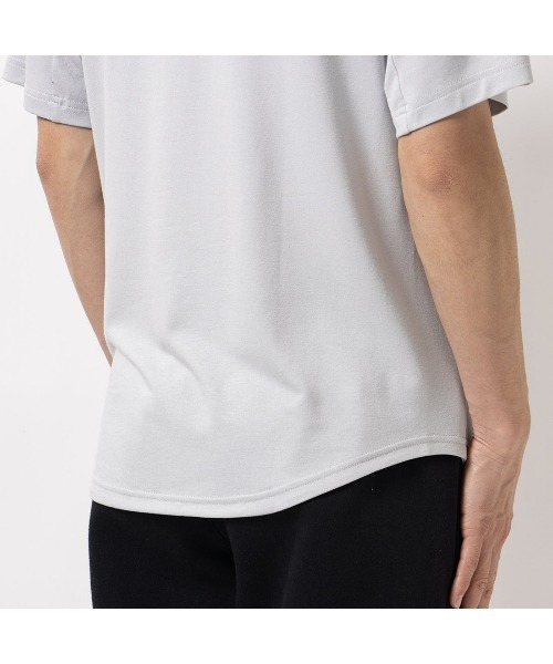 Reebok(リーボック)の「チル Tシャツ / RBK-CHILL+ SS TEE(Tシャツ/カットソー・メンズ・ブラック/ライトグレー/ダークグリーン・LARGE/MEDIUM/SMALL/XX-LARGE/X-LARGE)」の14枚目の写真