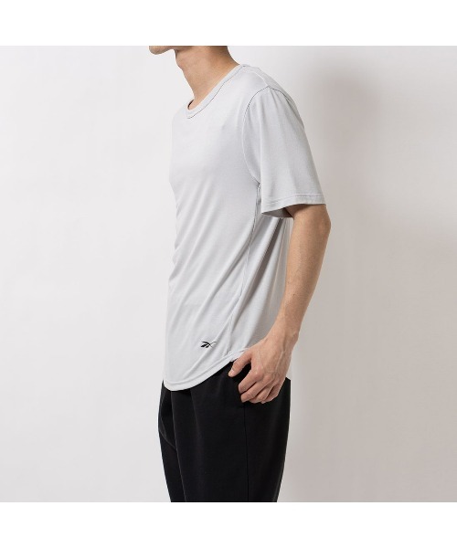 Reebok(リーボック)の「チル Tシャツ / RBK-CHILL+ SS TEE(Tシャツ/カットソー・メンズ・ブラック/ライトグレー/ダークグリーン・LARGE/MEDIUM/SMALL/XX-LARGE/X-LARGE)」の10枚目の写真