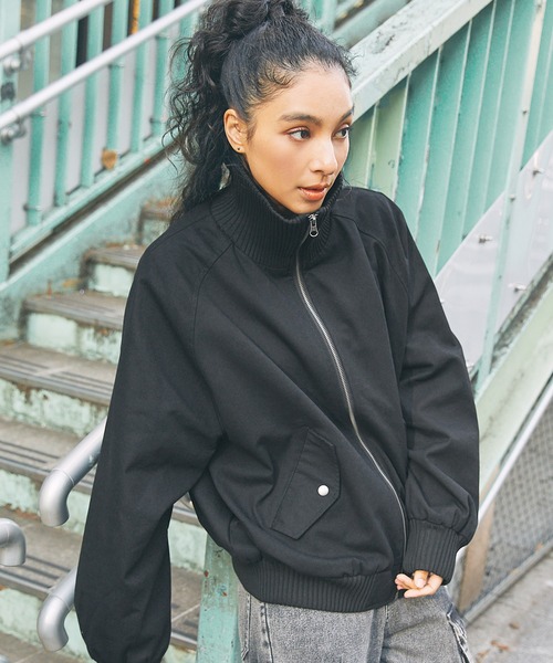 週末セール！Essential ジャケット 38サイズ セール】オーバーサイズリブハイネック 合成皮革/ダック フライト