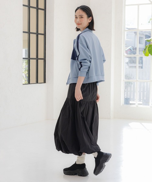 LAKOLE(ラコレ)の「カラーブロックトラックジャケット / 104196(ブルゾン・レディース・ネイビー/サックスブルー/アイボリー・SMALL/MEDIUM)」の14枚目の写真