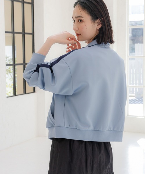 LAKOLE(ラコレ)の「カラーブロックトラックジャケット / 104196(ブルゾン・レディース・ネイビー/サックスブルー/アイボリー・SMALL/MEDIUM)」の19枚目の写真