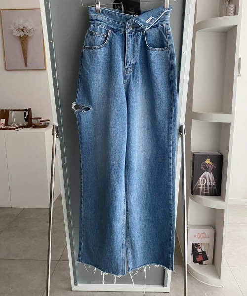 N.s(エヌドットエス)の「ハイウエストクラッシュデニムパンツ(デニムパンツ・レディース・ブルー・L/M/S)」の17枚目の写真