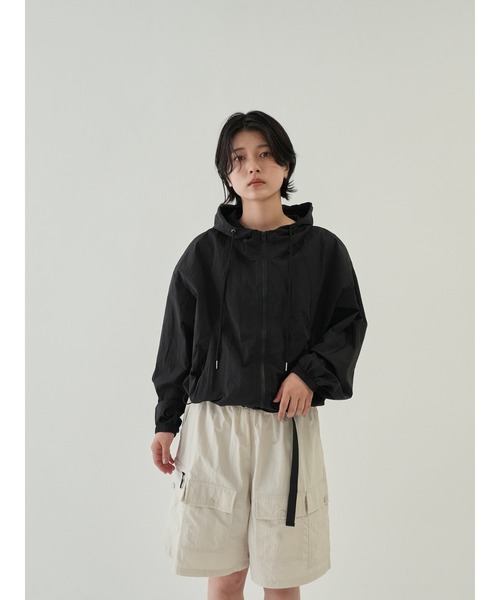 Bargiee(バージー)の「コード ジャンパー 2301 ナイロン アウター パーカー 撥水 防水(ナイロンジャケット・レディース・ブラック・FREE)」の11枚目の写真
