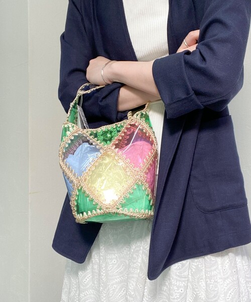 fredy emue（フレディエミュ）の「ビニールクロシェバケツバッグ（トートバッグ・レディース・イエロー/ブラウン系その他・FREE）」の6枚目の写真