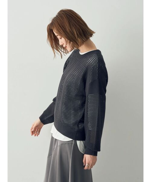 YECCA VECCA(イェッカヴェッカ)の「メッシュ編みニット(ニット/セーター・レディース・オフホワイト/チャコールグレー/ベージュ・FREE)」の5枚目の写真