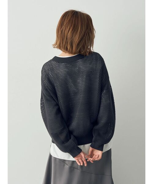 YECCA VECCA(イェッカヴェッカ)の「メッシュ編みニット(ニット/セーター・レディース・オフホワイト/チャコールグレー/ベージュ・FREE)」の8枚目の写真