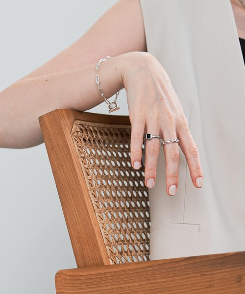 URBAN RESEARCH（アーバンリサーチ）の「decor『デコール』　石のリング オニキス（リング・レディース・ゴールド/シルバー・13/11）」の16枚目の写真