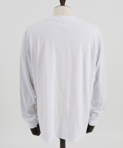 THEOREM（セオレム）の「mlt4662- One Point Logo Embroidered LS Tee ロンT（Tシャツ/カットソー・メンズ・ホワイト×グリーン/ホワイト×ブラック/ホワイト系その他/ホワイト×ブラウン・S/M/L/XL/XS/XXL）」の22枚目の写真