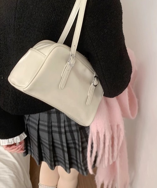 mebole(メボレ)の「ロングハンドルボストンバッグ(ボストンバッグ・レディース・ブラック/ピンク/ホワイト/シルバー・FREE)」の6枚目の写真