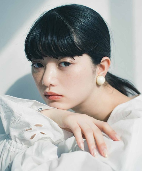 MEDE19F（メデジュウキュウ）の「ＭＥＤＥ１９Ｆ　Ｂｏｕｔｉｑｕｅ　８８８さんコラボ　パール遣いの２ウェイイヤリング（イヤリング・レディース・ゴールド系その他・ONE SIZE）」の3枚目の写真