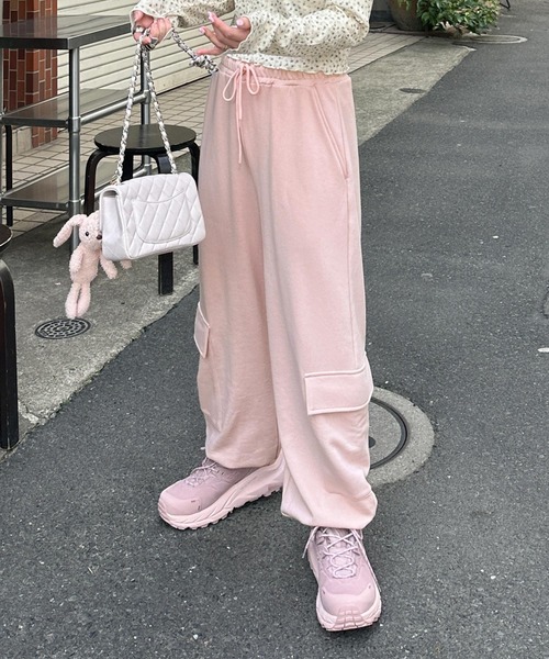 Alley by w closet（アリーバイダブルクローゼット）の「【Alley】裏毛カーゴパンツ（スウェットパンツ・レディース・オフホワイト/ピンク系その他/グレー・FREE）」の5枚目の写真