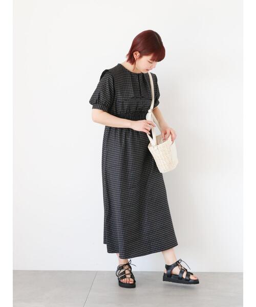 ehka sopo（エヘカソポ）の「チェックスクエア襟ワンピース（ワンピース・レディース・オフホワイト/ブラック/グリーン/イエロー・F）」の22枚目の写真