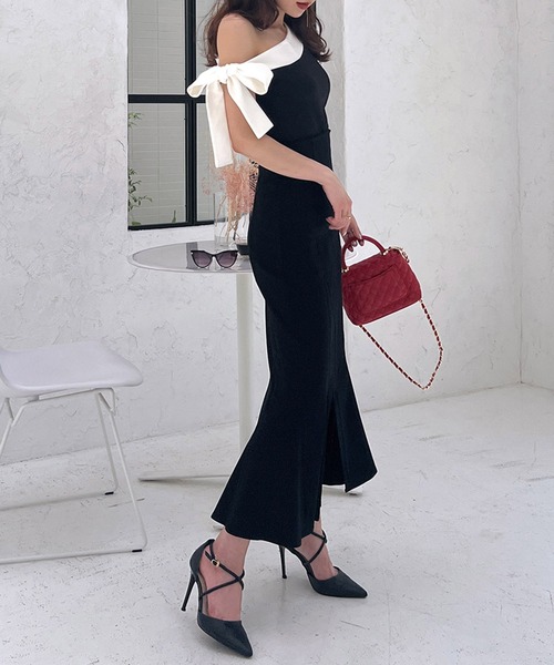 ROYAL PARTY(ロイヤルパーティー)の「リボンワンショル配色カットトップス(Tシャツ/カットソー・レディース・ライトグレー/オフホワイト/ブラック・FREE)」の8枚目の写真