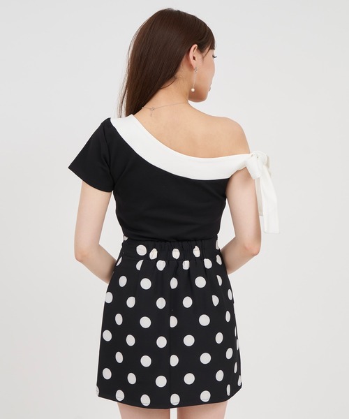 ROYAL PARTY(ロイヤルパーティー)の「リボンワンショル配色カットトップス(Tシャツ/カットソー・レディース・ライトグレー/オフホワイト/ブラック・FREE)」の20枚目の写真