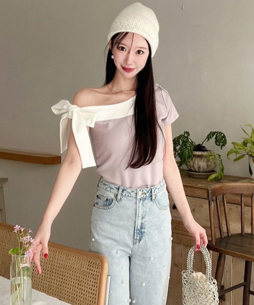 ROYAL PARTY(ロイヤルパーティー)の「リボンワンショル配色カットトップス(Tシャツ/カットソー・レディース・ライトグレー/オフホワイト/ブラック・FREE)」の13枚目の写真