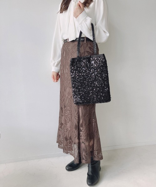 AS KNOW AS plus(アズノゥアズプラス)の「レースサテンフラットトートバッグ A4サイズ対応(トートバッグ・レディース・アイボリー/ブラック/ブラック系/ブラック系1/ベージュ系/シルバー系/シルバー系1/ブラック系2/アイボリー系2・FREE)」の21枚目の写真