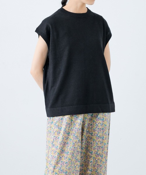 ノースリーブセーター 黒 グレー　L UNIQLO（ユニクロ）の「リブクルーネックセーター（ノースリーブ