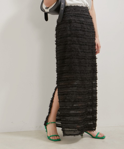 VIS（ビス）の「【洗える】フリンジジャガードスリット入りロングスカート（スカート・レディース・ブラック/キナリ・FREE）」の12枚目の写真