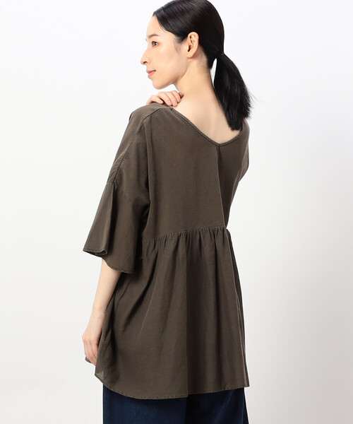 ONIGIRI（オニギリ）の「前後２ＷＡＹ 綿100％ フレアピグメントＴシャツ（Tシャツ/カットソー・レディース・チャコール/ブラウン/アイボリー/マスタード・FREE）」の14枚目の写真