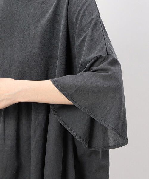 ONIGIRI（オニギリ）の「前後２ＷＡＹ 綿100％ フレアピグメントＴシャツ（Tシャツ/カットソー・レディース・チャコール/ブラウン/アイボリー/マスタード・FREE）」の22枚目の写真