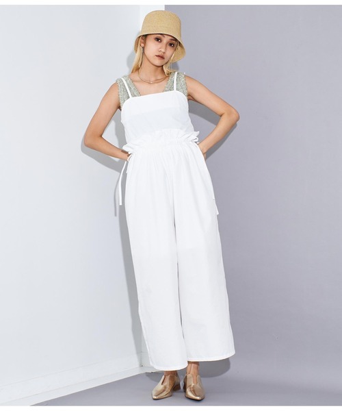 Settimissimo（セッティミッシモ）の「シャーリングデザイン オールインワン サロペット（サロペット/オーバーオール・レディース・ホワイト/ダークグレー・FREE）」の7枚目の写真