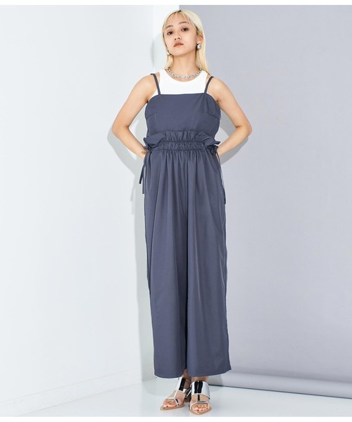 Settimissimo（セッティミッシモ）の「シャーリングデザイン オールインワン サロペット（サロペット/オーバーオール・レディース・ホワイト/ダークグレー・FREE）」の4枚目の写真