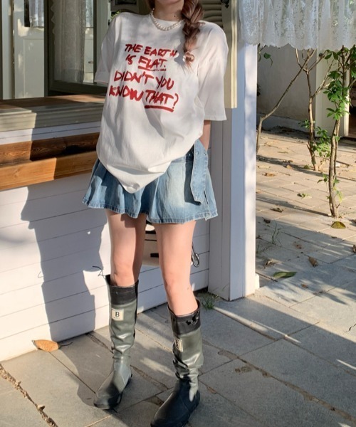 Achic(アシック)の「グラフィックプリント半袖Tシャツ(Tシャツ/カットソー・レディース・ブラック/ホワイト・M)」の12枚目の写真