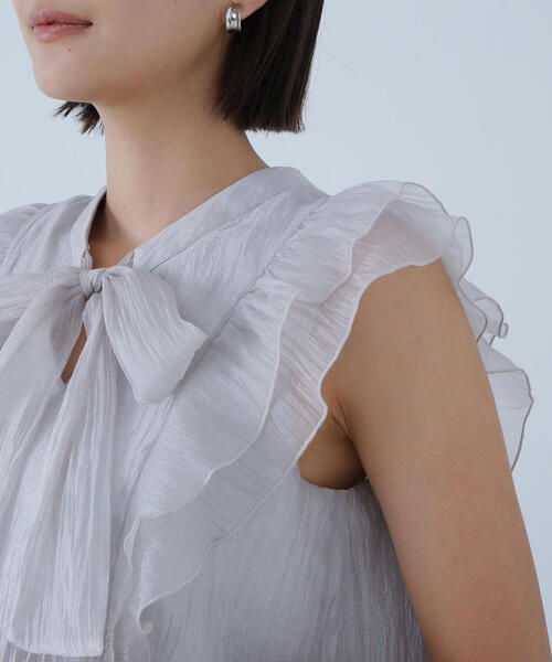 NATURAL BEAUTY BASIC（ナチュラルビューティーベーシック）の「2wayワッシャーシアーリボンブラウス（シャツ/ブラウス・レディース・ブラック/グレー/ピンク・MEDIUM/SMALL）」の4枚目の写真