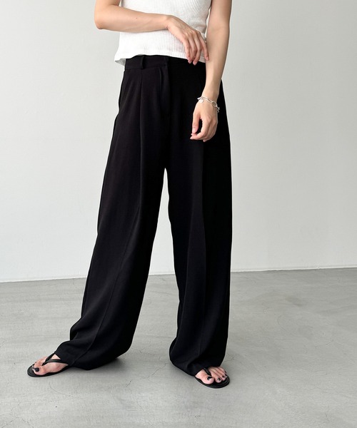 CANAL JEAN(キャナルジーン)の「El mar リネンタックパンツ(その他パンツ・レディース・ブラック/ベージュ・X-SMALL/SMALL/MEDIUM)」の1枚目の写真