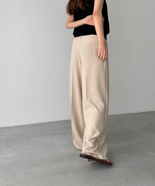 CANAL JEAN(キャナルジーン)の「El mar リネンタックパンツ(その他パンツ・レディース・ブラック/ベージュ・X-SMALL/SMALL/MEDIUM)」の4枚目の写真