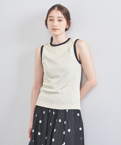 UNITED ARROWS（ユナイテッドアローズ）の「リブ バイカラー パイピング ノースリーブカットソー（タンクトップ・レディース・ベージュ/オフホワイト/ダークグレー/ライラック/その他7・FREE）」の8枚目の写真
