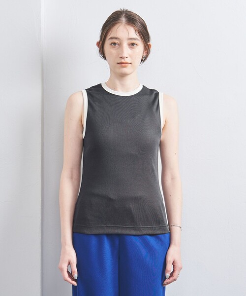 UNITED ARROWS（ユナイテッドアローズ）の「リブ バイカラー パイピング ノースリーブカットソー（タンクトップ・レディース・ベージュ/オフホワイト/ダークグレー/ライラック/その他7・FREE）」の16枚目の写真