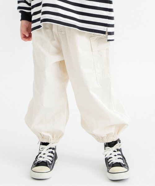 BREEZE（ブリーズ）の「ルーズカーゴパンツ（カーゴパンツ・キッズ・アイボリー/カーキ/ベージュ/チャコール/ラベンダー・80/90/100/110/120/130/140/150）」の2枚目の写真