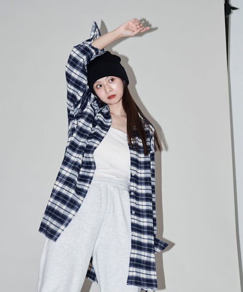 PUBLUX（パブリュクス）の「PUBLUX/パブリュクス オーバーサイズチェックシャツ　限定展開（シャツ/ブラウス・レディース・ブラウン/ネイビー/ベージュ/オレンジ・ﾌﾘ-）」の8枚目の写真