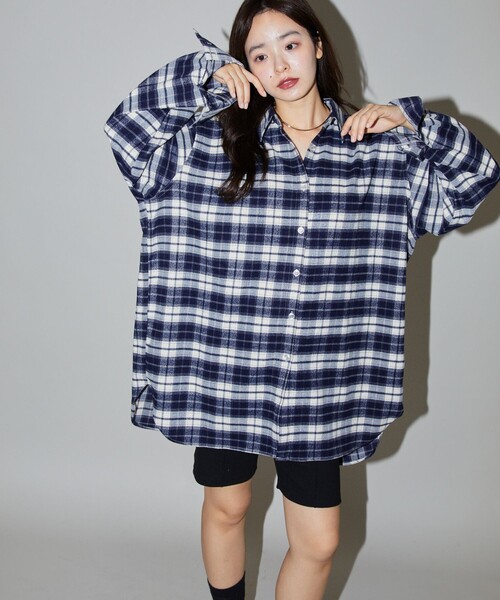 PUBLUX（パブリュクス）の「PUBLUX/パブリュクス オーバーサイズチェックシャツ　限定展開（シャツ/ブラウス・レディース・ブラウン/ネイビー/ベージュ/オレンジ・ﾌﾘ-）」の20枚目の写真
