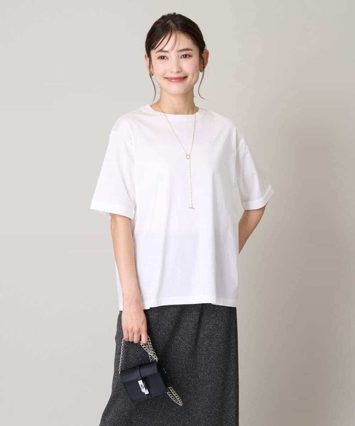 a.v.v(アーヴェヴェ)の「【コットン100%】ロールアップスリーブTシャツ(Tシャツ/カットソー・レディース・ホワイト/ブラウン/ライトピンク/ブラック・34/36/40/38/42)」の15枚目の写真